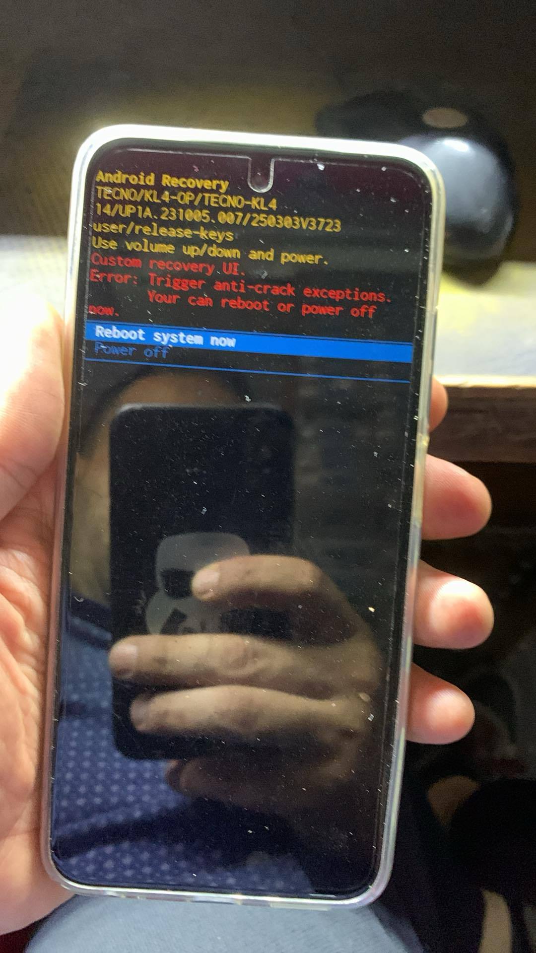 You are currently viewing Tecno Spark go 1 KL4 Dead boot Repair & Anti crack
